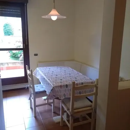 Residential Zone, Immersed In The Green, Wifi Apartment *